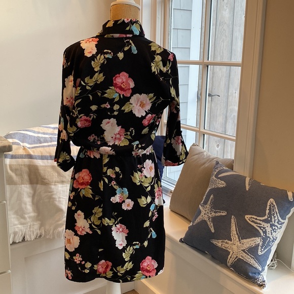 Lulus Black Floral Print V Neck Dress - Picture 8 of 10